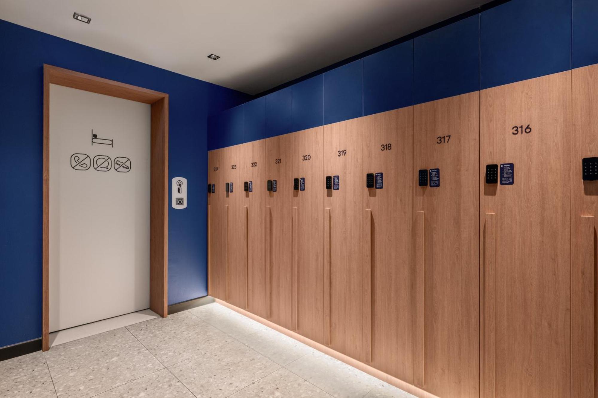 Отель Kepler Club Kuala Lumpur Airport - Klia T1 Landside, Public Area Сепанг Экстерьер фото
